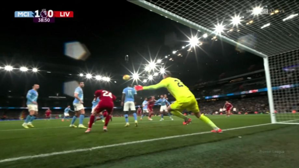 Пассивный и активный офсайды в футболе – что за правило, как понять, что означает, подробности, мнение судей, разбор, примеры